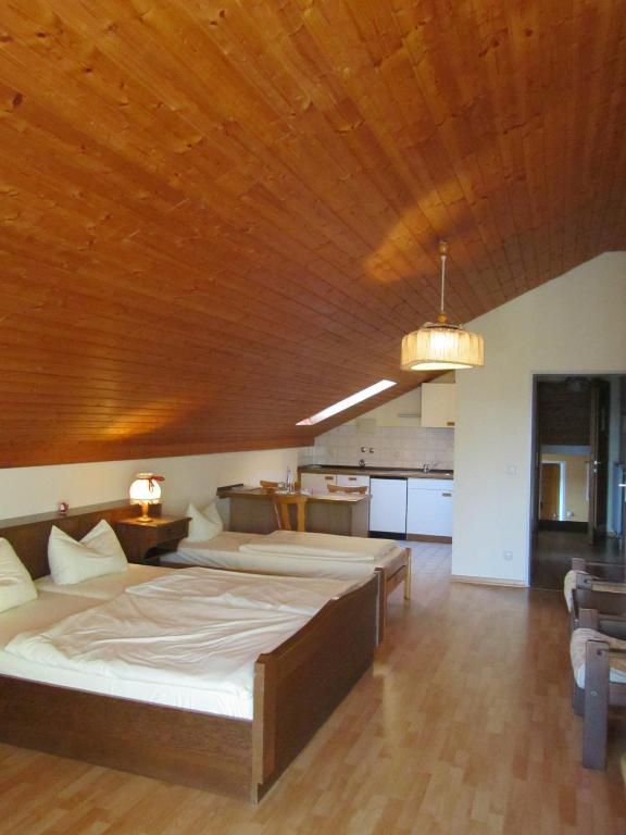 Hotel Gasthof Humplbrau Волфратсхаузен Стая снимка